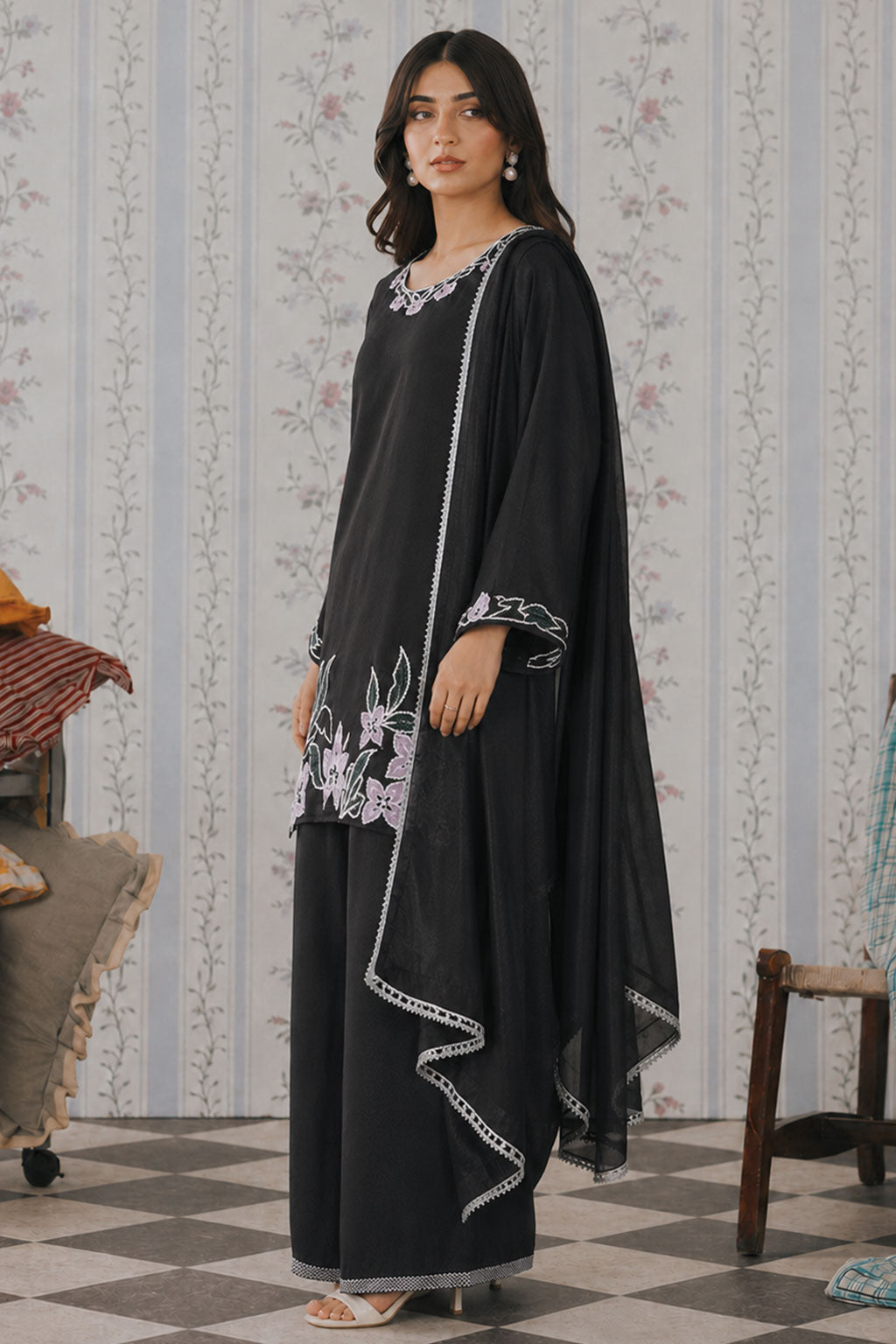 Black Lilac Floral Embroidered Batwing 3-Piece Suit