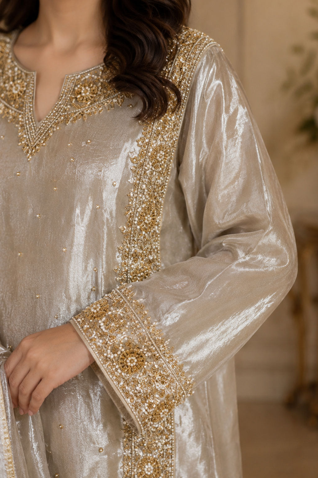 Silver Tissue Gold Zardozi Front Panel 3-Piece Suit